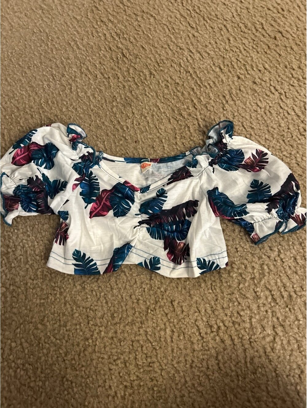 D234 kids top crop floral 170 cute new no tags